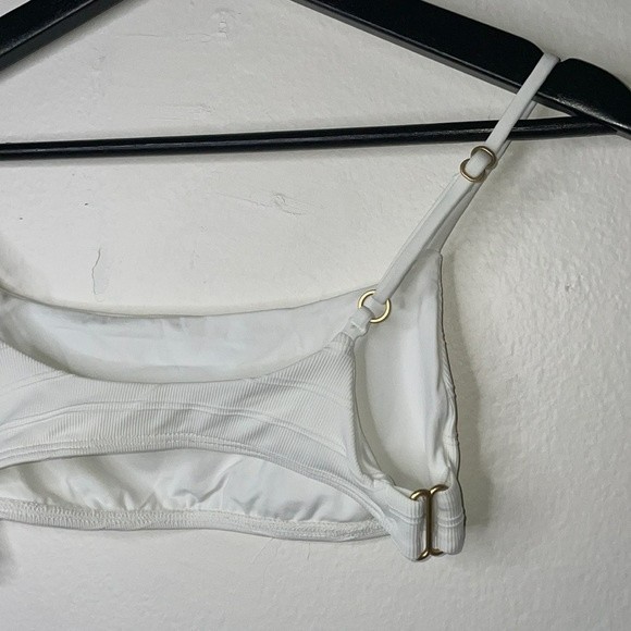 L*SPACE Womens Sz Medium White Piper Bikini Top - Picture 8 of 9